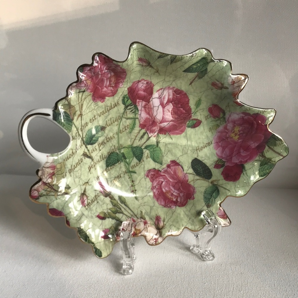 Royal Danube Pink Floral Chintz Leaf